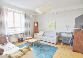 Self check-in: Kallio City apartment 50m2 in Helsinki